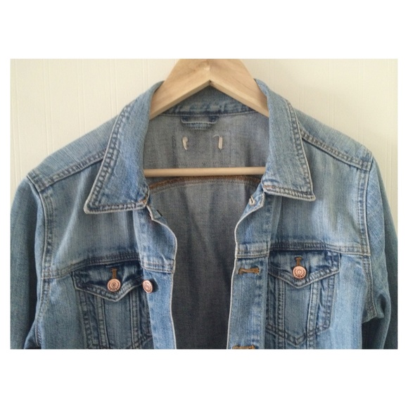 Vintage Light Blue Denim Jacket - Picture 3 of 3
