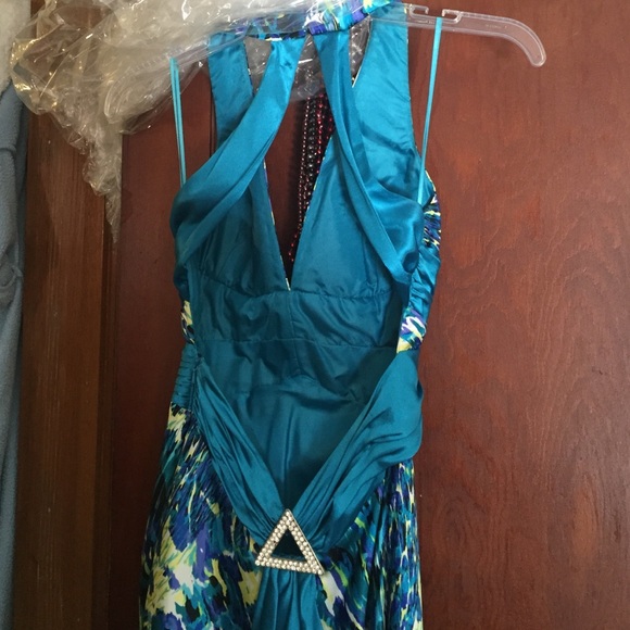 Prom Dress - Picture 4 of 4