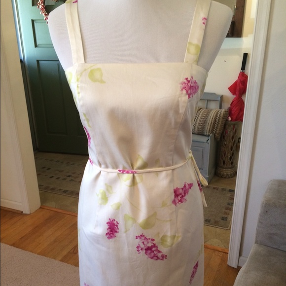 Ann Taylor white floral dress size 4