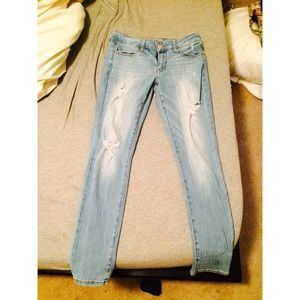 American Eagle Destroyed Jeggings