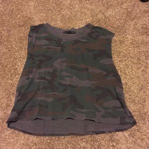Urban Outfitters Crop Top • Size Medium