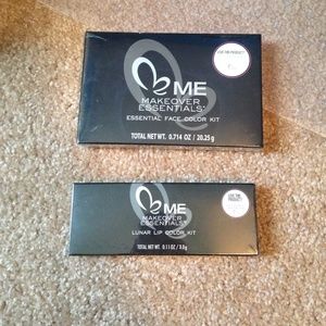 Makeover essentials lip color and facecolor