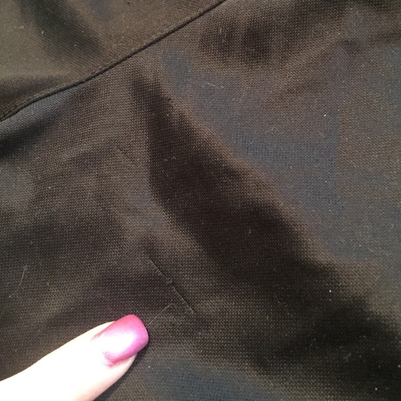 Black Nike shorts!!!! - Picture 3 of 3