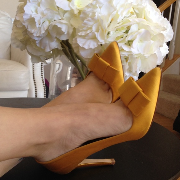 Not for sale yet Zara satin bow