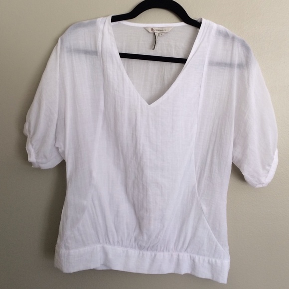 Reposh! BCBG White V-neck blouse- XS