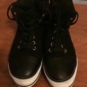 Black & White UO Flatforms