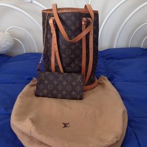 Vintage Louis Vuitton Bucket Bag