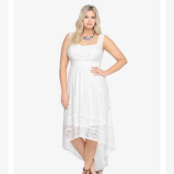 Lace hi-lo dress (white)
