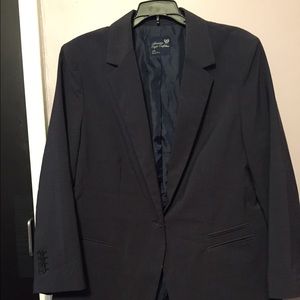 American Eagle Boyfriend blazer!