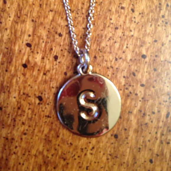SOLD on another site🎀Kate Spade 🎀necklace "s" - Picture 3 of 4