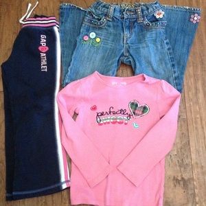 GAP bundle ❤️On Hold❤️