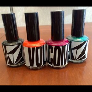 Limited Edition Set of 4 Volcom Nail Polish👌