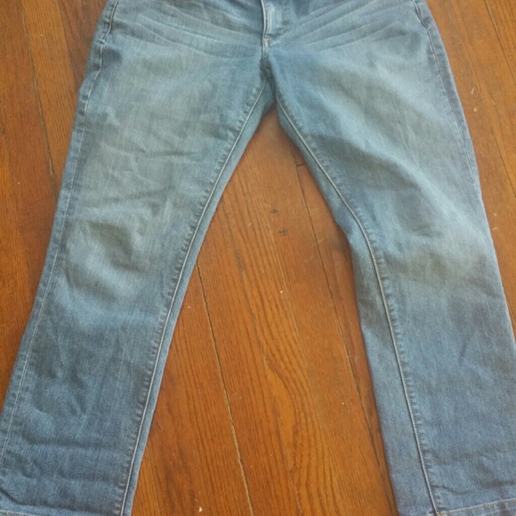 Anyhropologie pilcro crop jeans