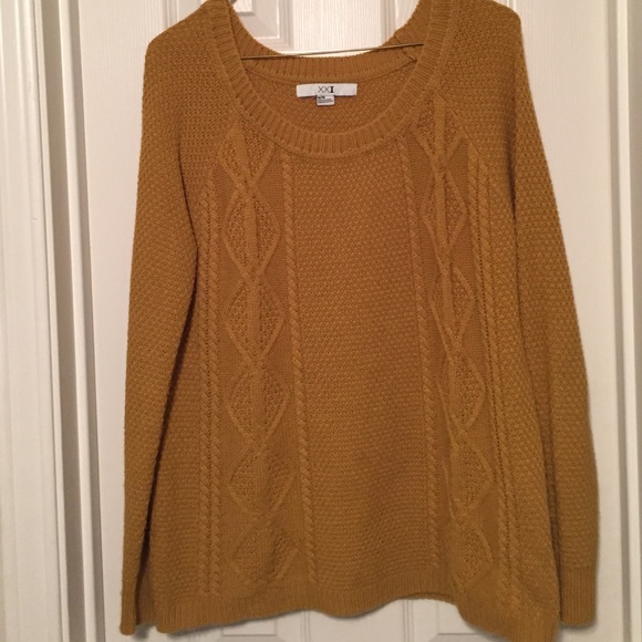 Perfect mustard sweater!