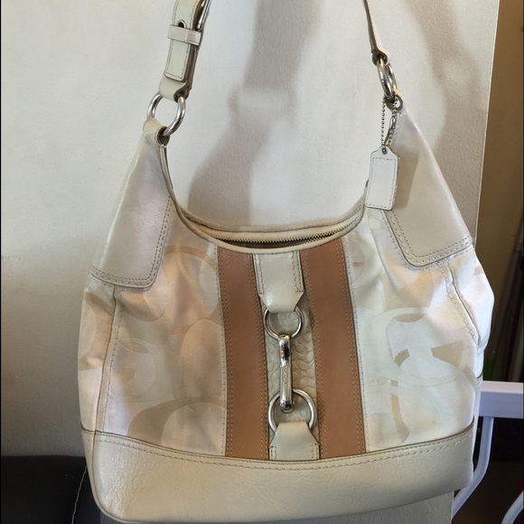 Coach Medium Purse