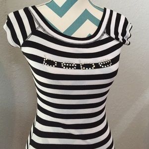 black and white Bebe top