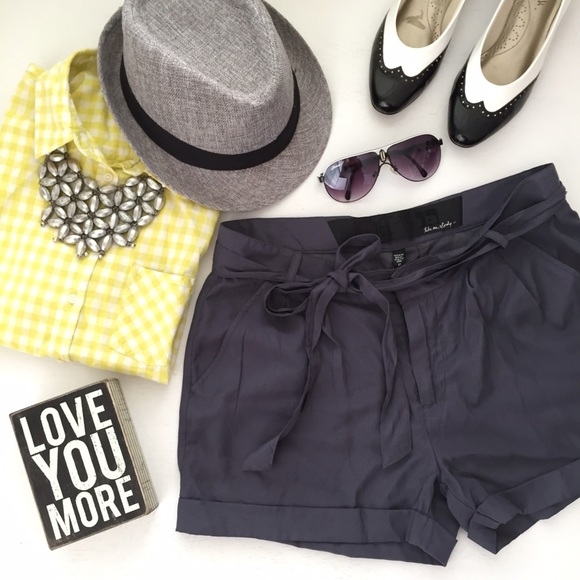 NWOT 🎉HOST PICK 🎉💋Joe's dress shorts