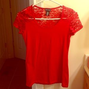 Red t, lace on top. Fits like a small