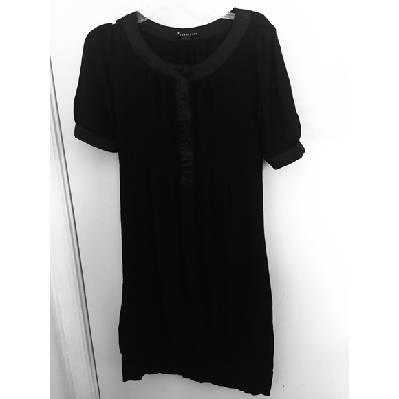 Black tunic dress