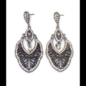 Open Leaf Dangle Crystal Earrings