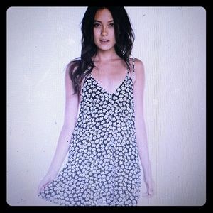 Brandy melville selda dress