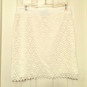 Pure white lace skirt!