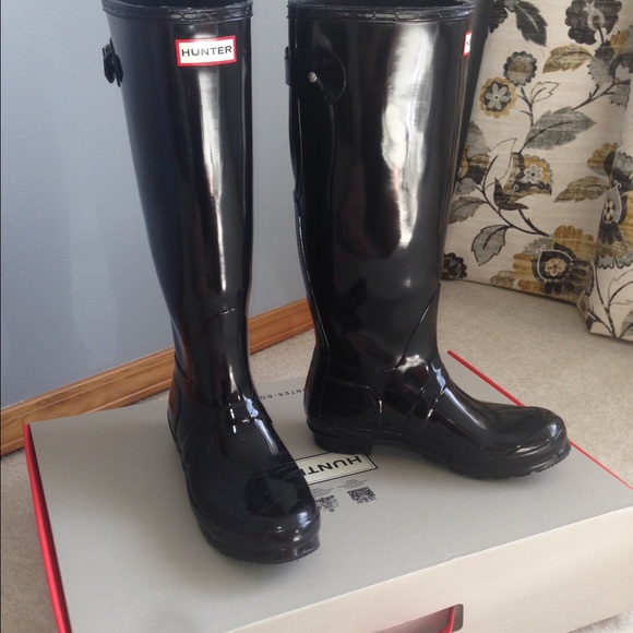 Black Hunter Boots