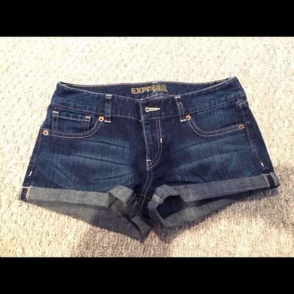 Express shorts
