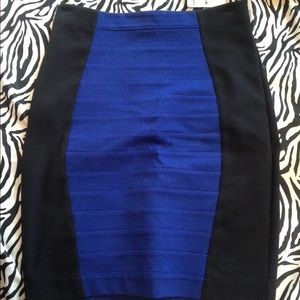 Express skirt NWT