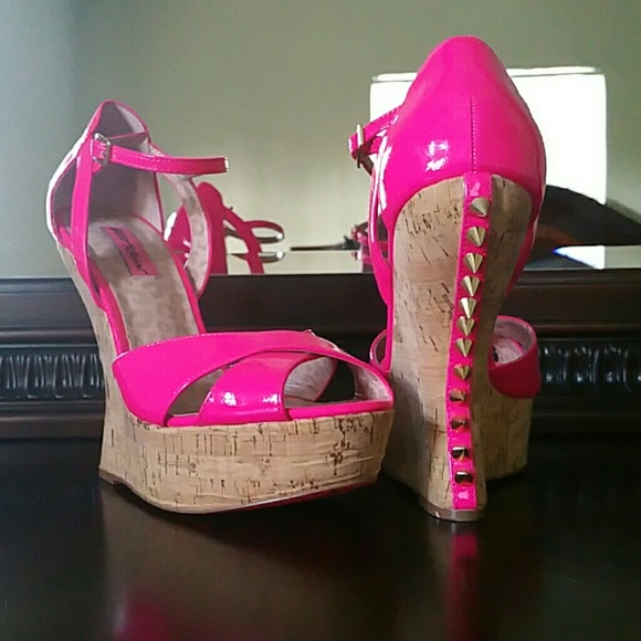 Betsey johnson - Picture 2 of 3