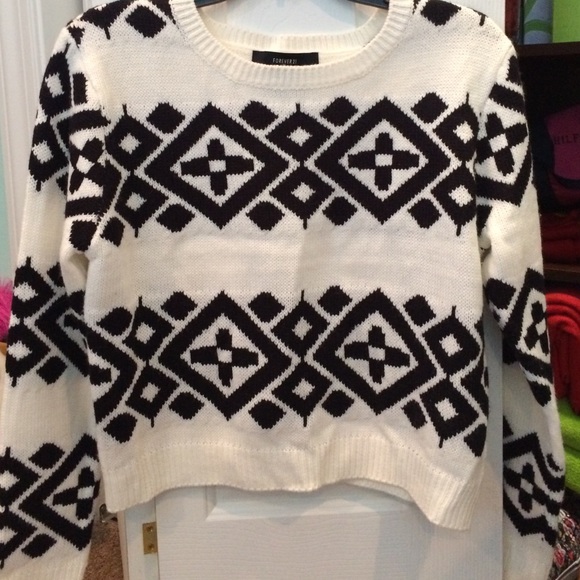 Sweater - Picture 2 of 4