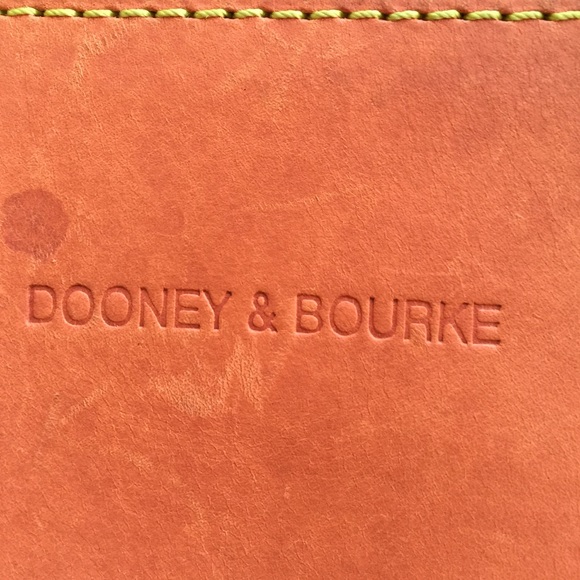 Purse - Picture 3 of 4