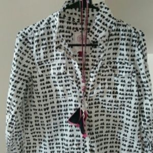 Pink and black feather and beads necklace