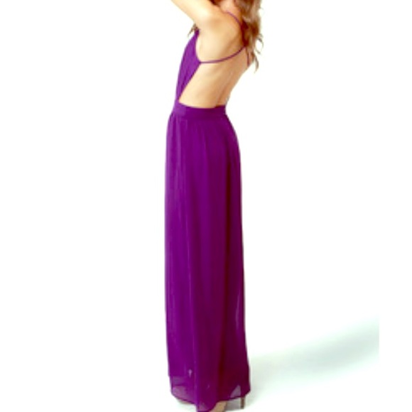 Long purple backless dress