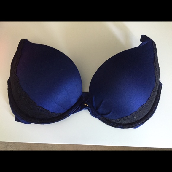 Worn once navy bra from Victoria's Secret