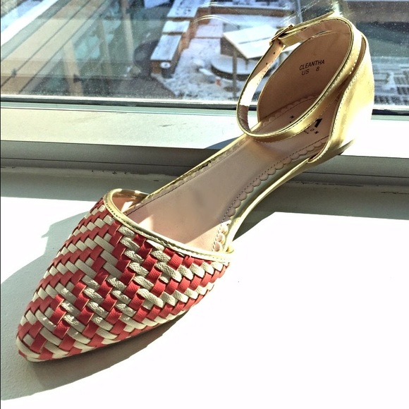 Madison by SHOEDAZZLE - Picture 3 of 3