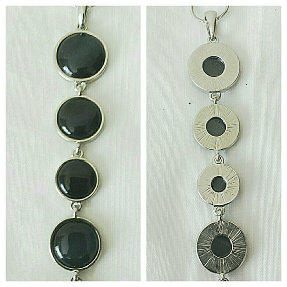 Necklace - Picture 3 of 4