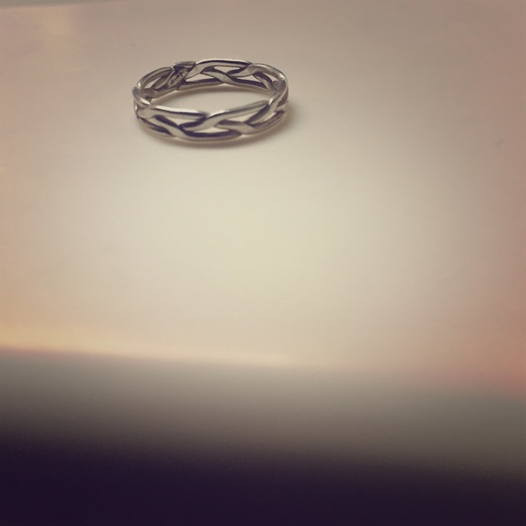 Sterling silver ring SZ. 4