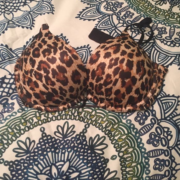 Victoria's Secret Bombshell Bra