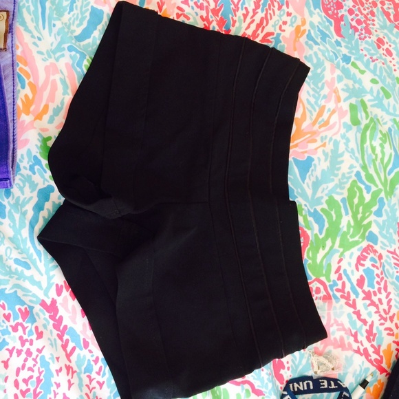 NWOT wet seal shorts
