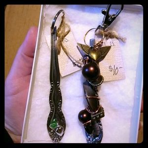 Set of two Key chains