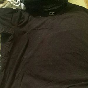 Solid black short sleeve tee