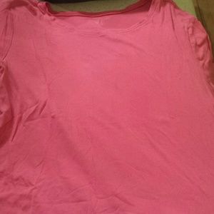 Pink t shirt