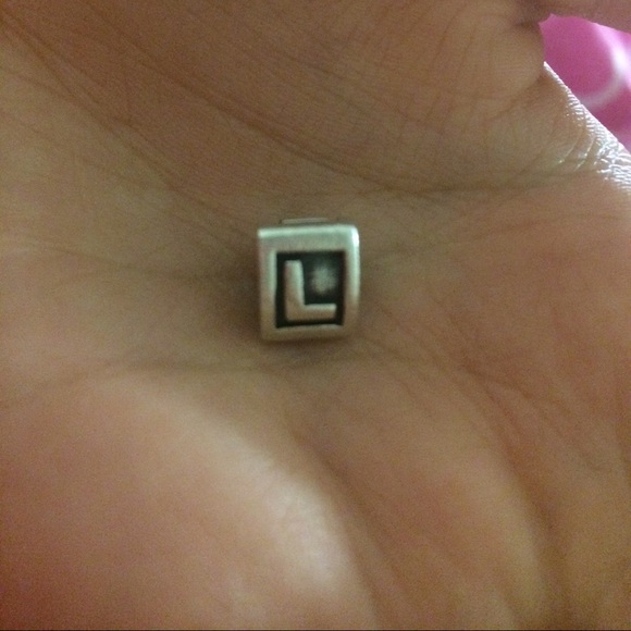 Authentic Pandora L Letter Charm!