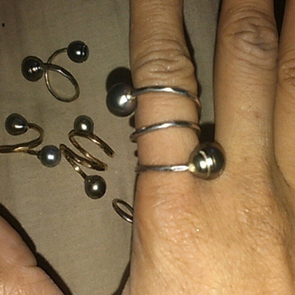 Authentic Tahitian pearl triple wrap ring