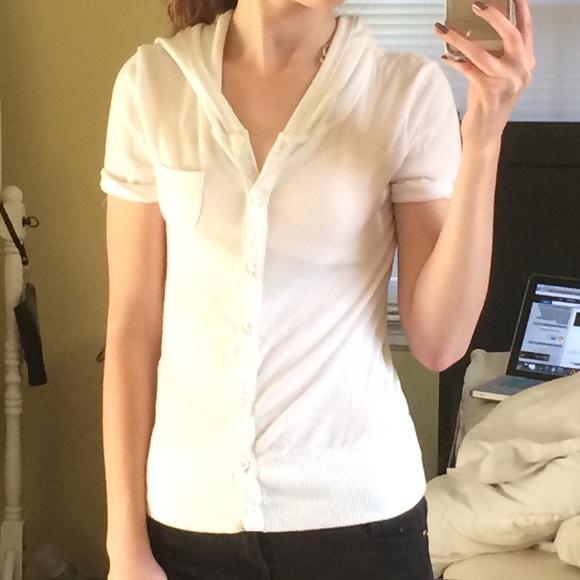 white button down t-shirt - Picture 1 of 2