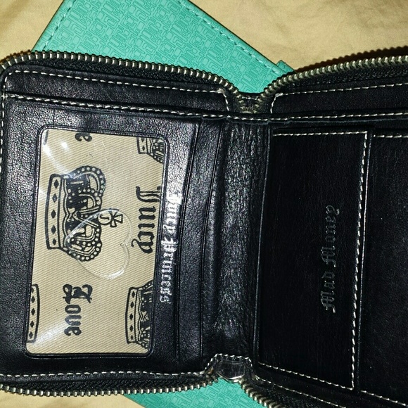 Juicy Couture Wallet - Picture 3 of 3