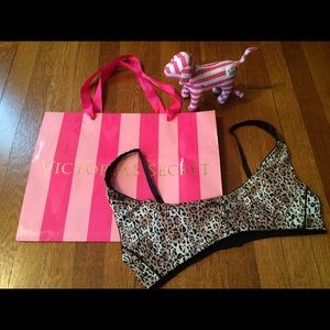 BRAND NEW‼️VS Bra under halter Push Up