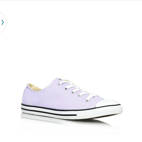 Lilac low converse