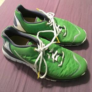 Nike LIVESTRONG sneakers